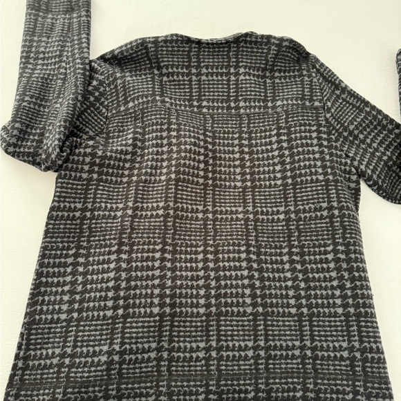 Karl Lagerfeld Women's Houndstooth Blazer - Black and Gray - Picture 12 of 15